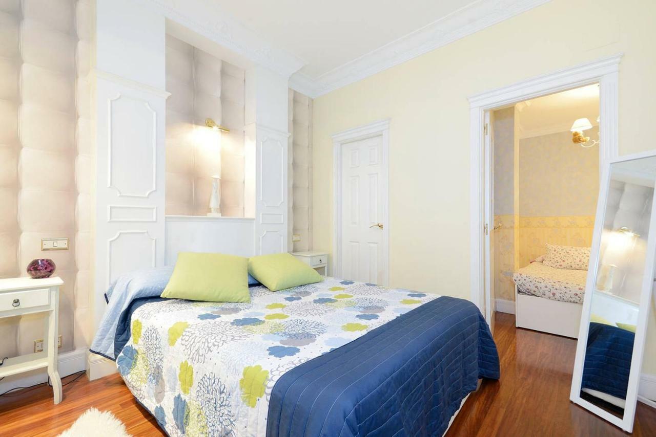 Apartamento Frente Al Guggenheim Con Wifi Y Parking Privado Gratis Appartement Bilbao